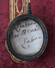 relic reliquary reliquia