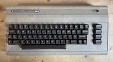 2x COMMODORE 64 + Monitor +