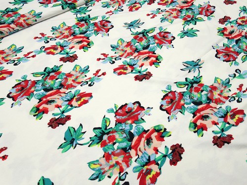 Tessuto viscosa jersey fiori