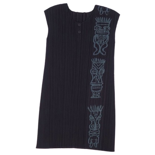 Pleats please issey - issey, miyake