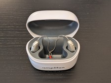 coppia di apparecchi acustici Amplifon phonak R5 - hearing aids
