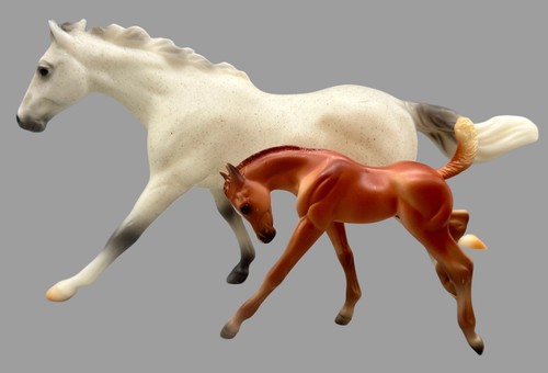 Breyer 62208 racing the - breyer, #62208