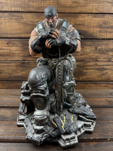 Gears war marcus - war, fenix