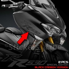 2 adesivi CARBON scudo