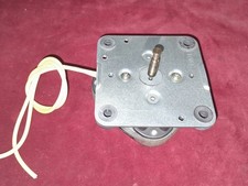 MOTORE ORIGINALE 220 VOLT PER CAMBIADISCHI AIWA . Leggi.