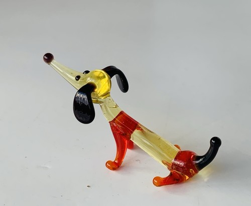 Bassotto cane statuina - cane, in