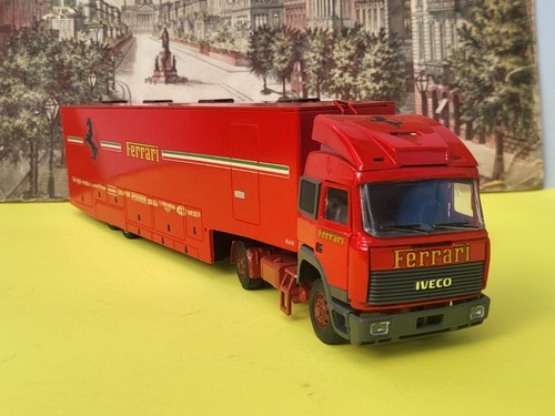 Diecast metal model - 1:45, old