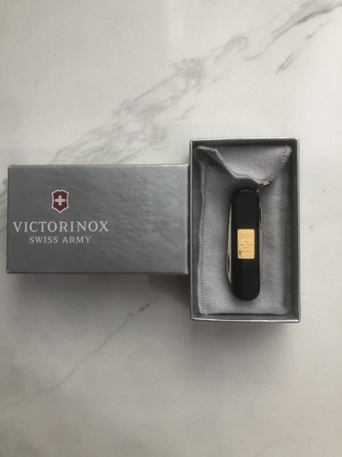 Victorinox swiss army classic - army,