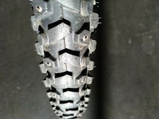 RUOTA 26" MTB ANTERIORE NERA CERCHIO MAVIC 225 CON COPERTONE CHIODATO 