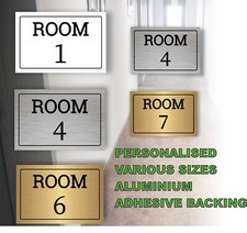 CAMERA NUMERATA INSEGNA