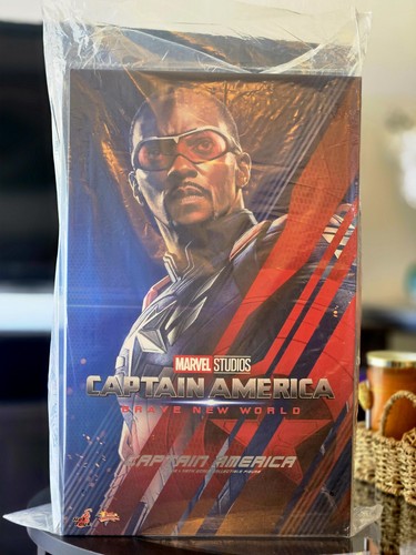 Hot toys marvel brave new - marvel,