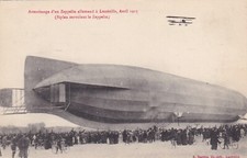 CARTOLINA MILITARE ,DIRIGIBILE - ATTERRAGE D'UN ZEPPELIN - APRILE 1913 - BIPLANO