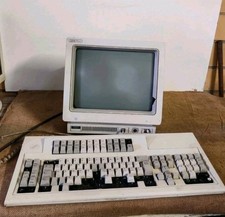 Vintage Computer IBM 3476 InfoWindow CRT  +  IBM Keyboard 1394317  RARO