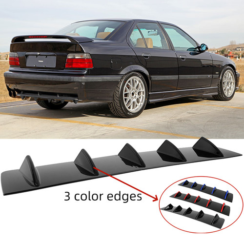 Diffusore posteriore auto