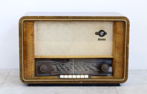 Radio epoca valvole - a, di