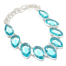 Collana con pietre preziose