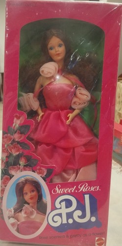 Barbie sweet roses mattel - pj,