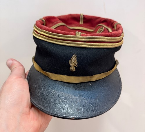 Kepi polo lieutenant - de, la