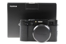 Fujifilm X100vi - Nero: fotocamera compatta premium digitale - Numero SN: 5B010449