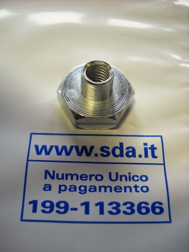 Dado ruota con - ruota, distanziale