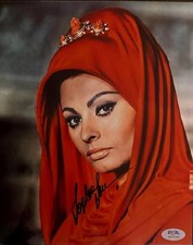 SOPHIA LOREN SPLENDIDA FOTO