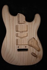 Corpo Ultra Stratocaster | Non