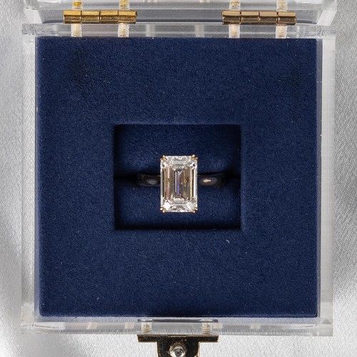 5ct gra emerald cut - 5ct,