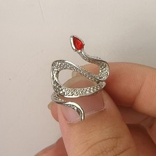 Elegante Anello in Lega di