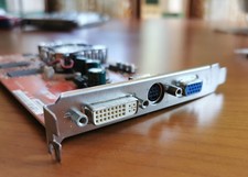 SCHEDA GRAFICA  AGP ATI Radeon