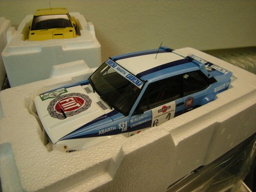 Kyosho fiat 131 abarth - 1:18,
