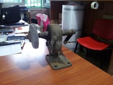 DA RESTAURARE VINTAGE MOLA A MANOVELLA IN FERRO CON DISCO IN PIETRA USATA