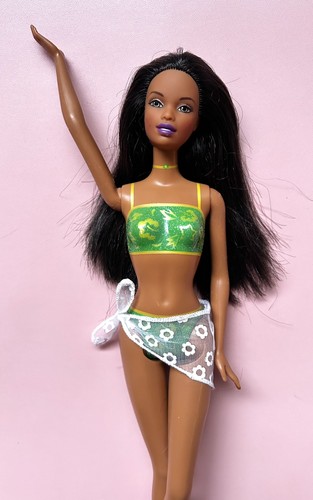 Barbie 2001 bambola - 🤍,