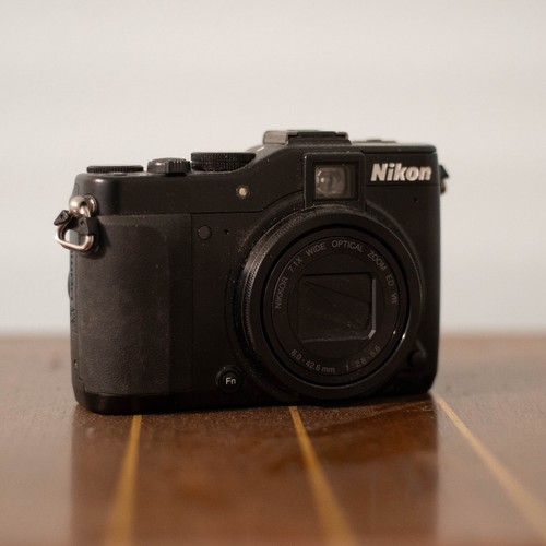 Nikon coolpix p7000 1 - p7000, 10,1