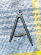 Braccio posteriore inferiore A Tamiya 1/12 Ferrari 641/2 vintage fuori stampa