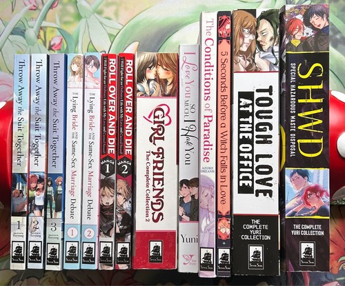Lotto yuri manga - yuri, inglese