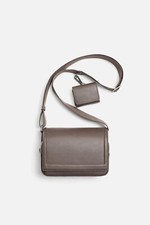 Nuova borsa a tracolla Zara
