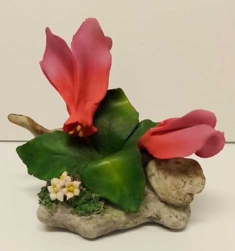 Statuina porcellana vintage