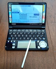 Dizionario elettronico CASIO