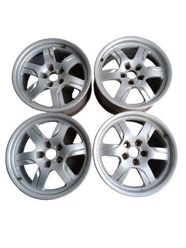 Audi berlina serie - audi,