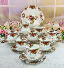 Royal Albert ''Old Country
