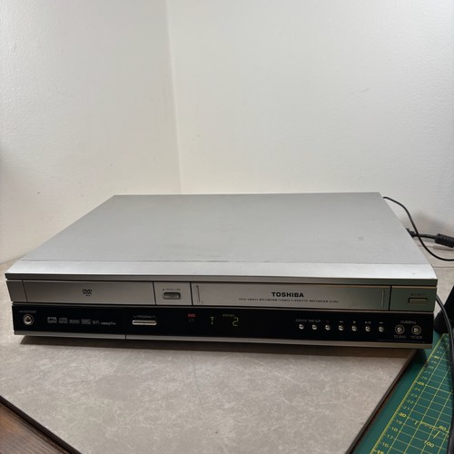 Toshiba vr3 vhs vcr - vhs, vcr/dvd