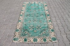 Tappeto turco verde floreale