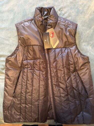 Gilet isolato porsche design - porsche,