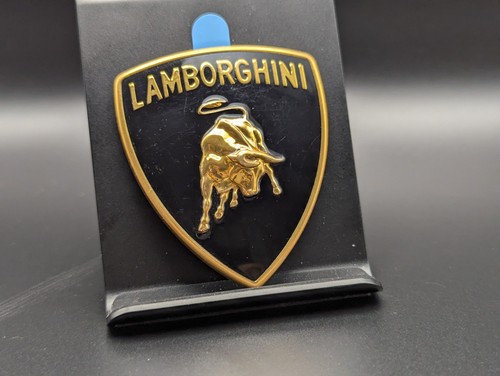 Lamborghini aventador huracan - aventador,
