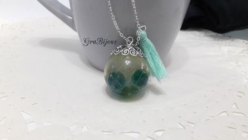 Collana resina ciondolo sfera