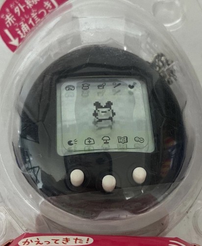 Bandai tamagotchi plus black - bandai,
