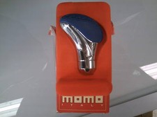 Pomello pomolo manopola cambio marce MOMO cromato/pelle blu