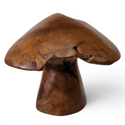 Kinaree scultura legno - in,
