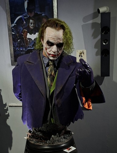 The dark knight - knight, joker