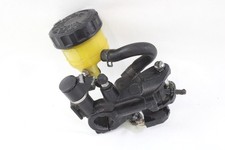 TRIUMPH STREET TRIPLE 675 R